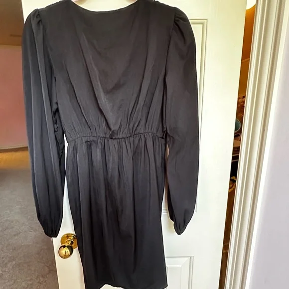 Petal & Pup Black Long Sleeve Dress - Picture 6 of 6